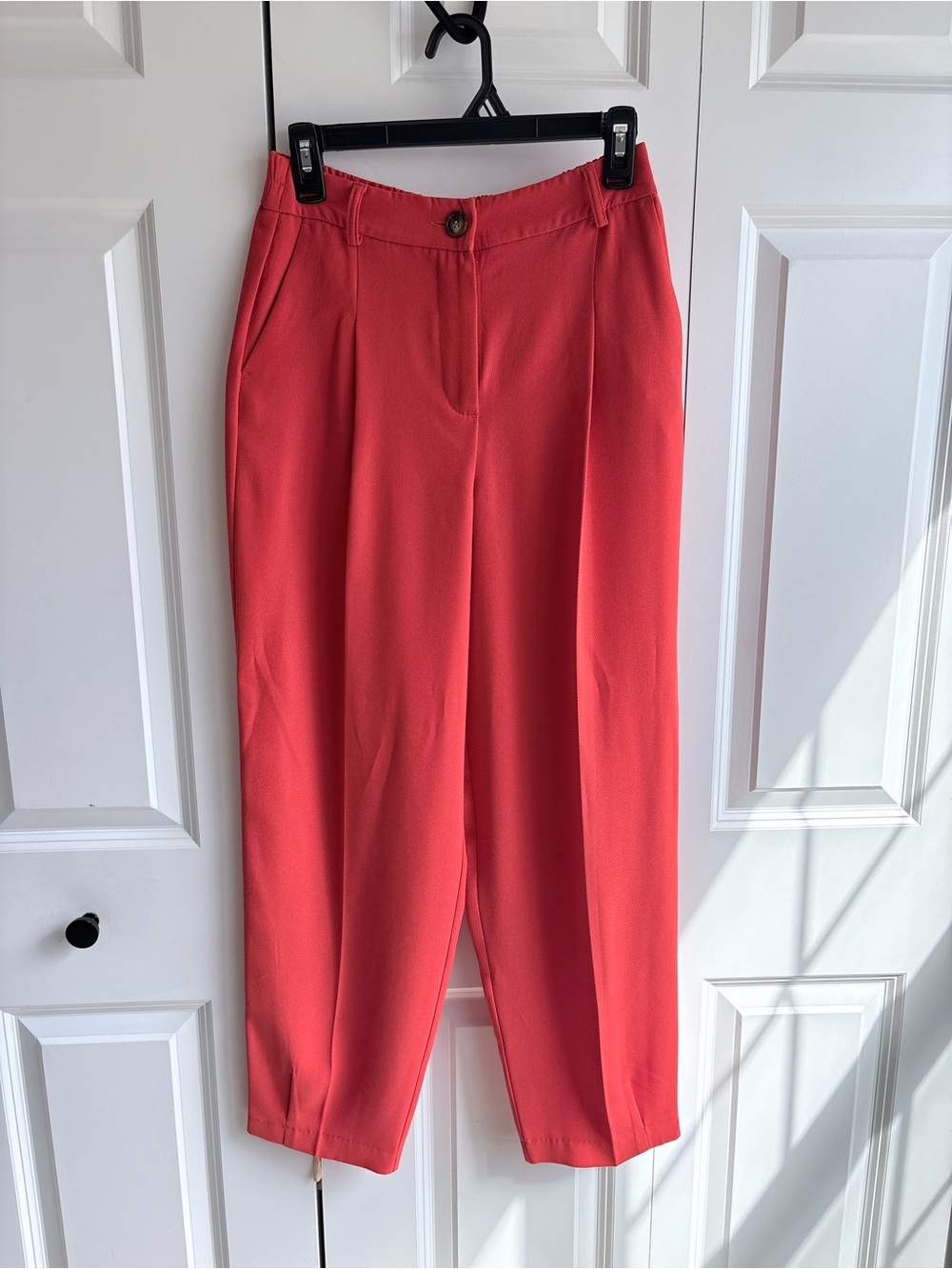Topshop Bright Orange Pleated Tapered Dress Pants US 2